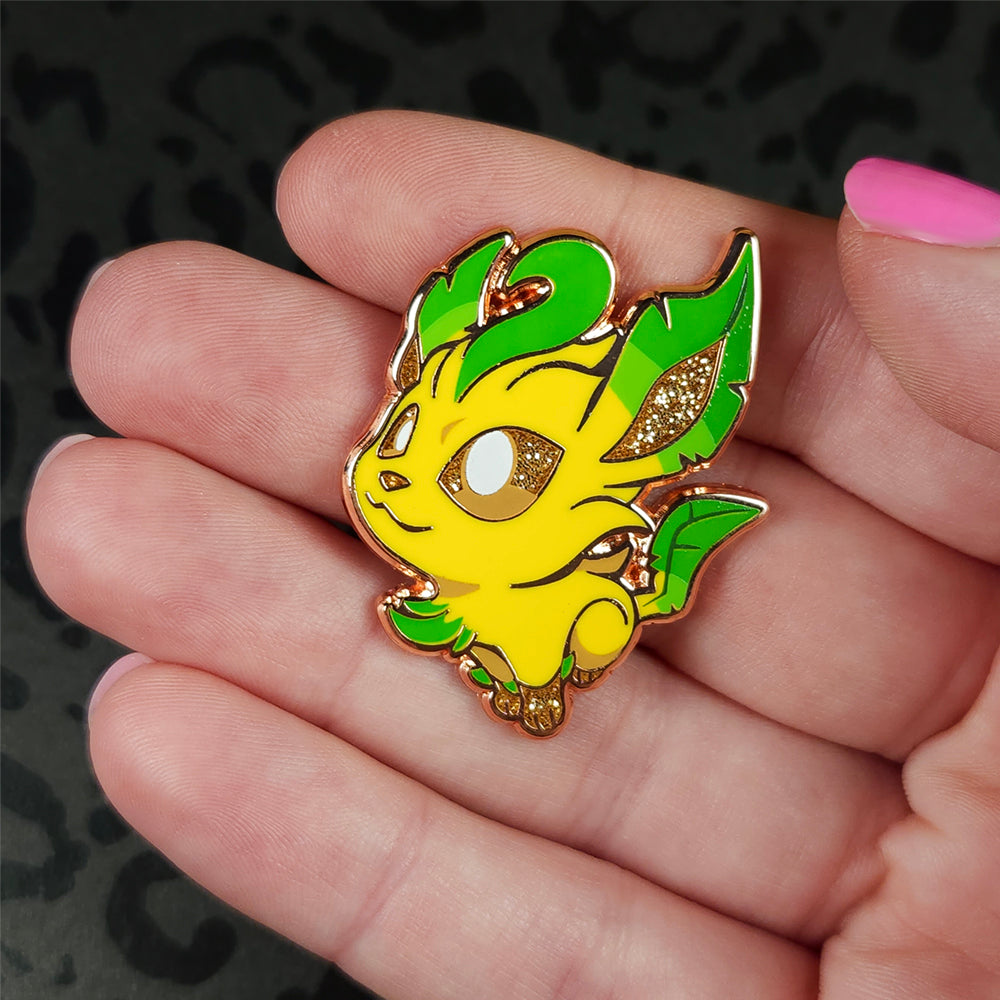 GOOD DOG Leafeon Pin - Versiris - Art by Versiris