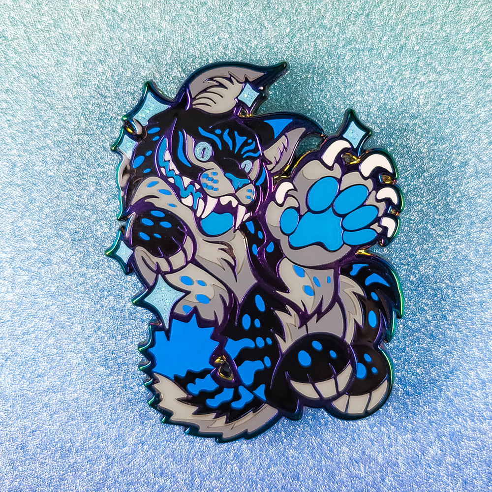 Cheshire Grin Bobcat Enamel Pin - Versiris - Art by Versiris