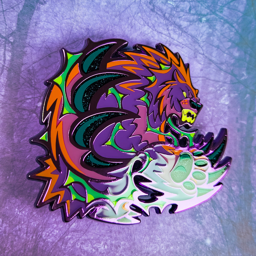 Bear Hug Enamel Pin - Versiris - Art by Versiris