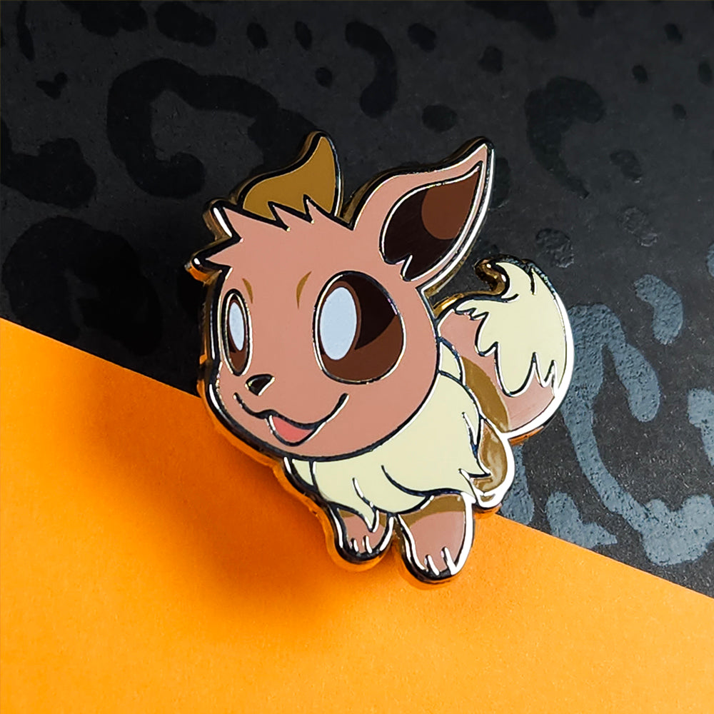 GOOD DOG Eevee Pin - Versiris - Art by Versiris