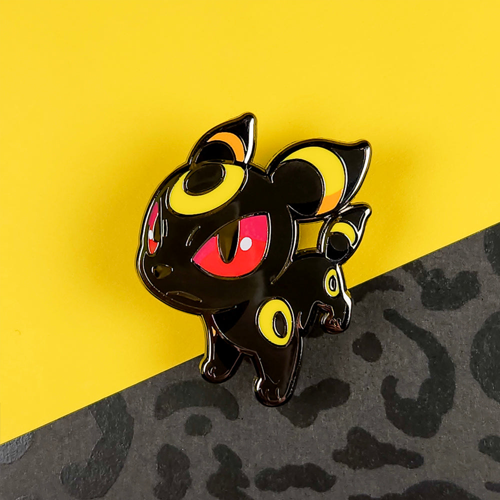 GOOD DOG Umbreon Pin